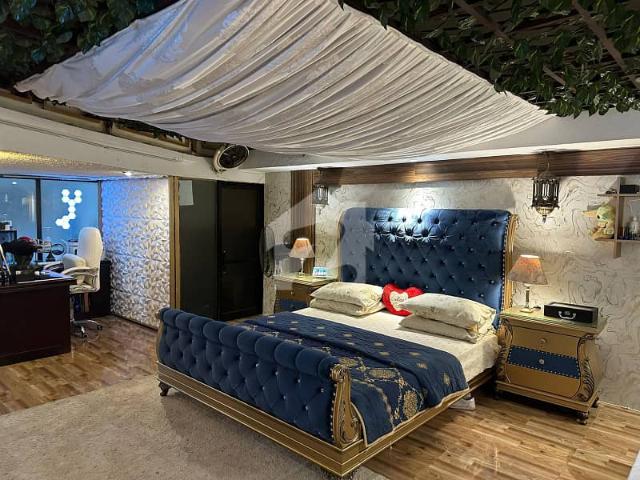 500 Yards Beautifully Renovated Bungalow For Sale