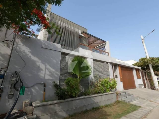 500 Yards Brand New Architect Design BUNGALOW With Basement Dha Phase 8