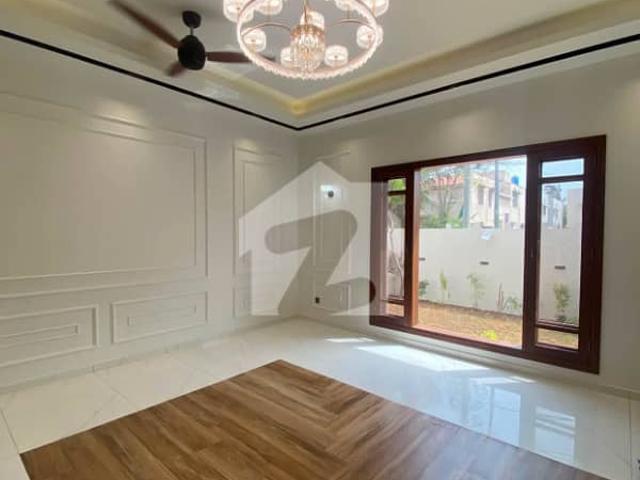 500 yards brand new bungalow for sale dha phase 6