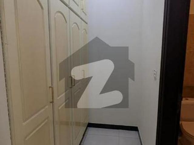 500 yards bungalow for rent in DHA Phase 6