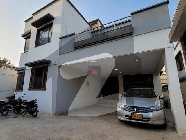 500 Yards Ground Plus One With Basement Independent Banglow Rent For Office, Software House, Guest House, Hostel, Any Commercial Activities Available At PECHS
