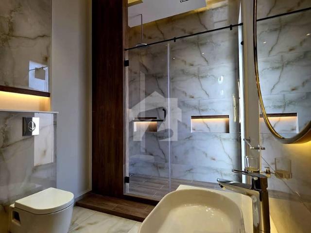 500 Yards Designer Brand New Bungalow For Sale