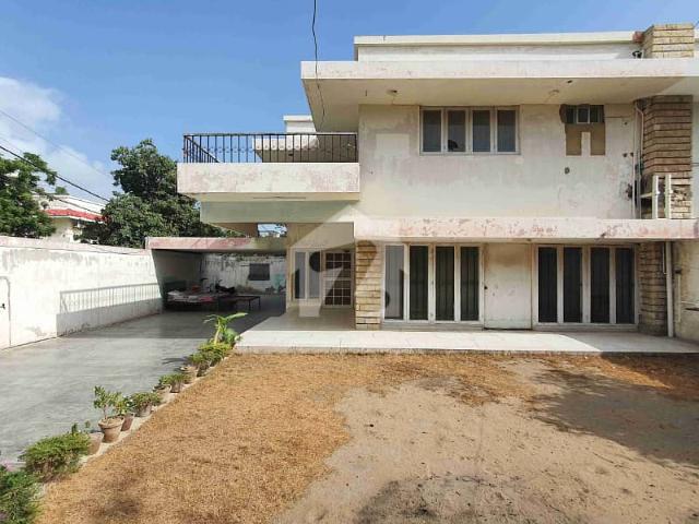 500 Yards Old House At Gizri Streets Phase 4 DHA