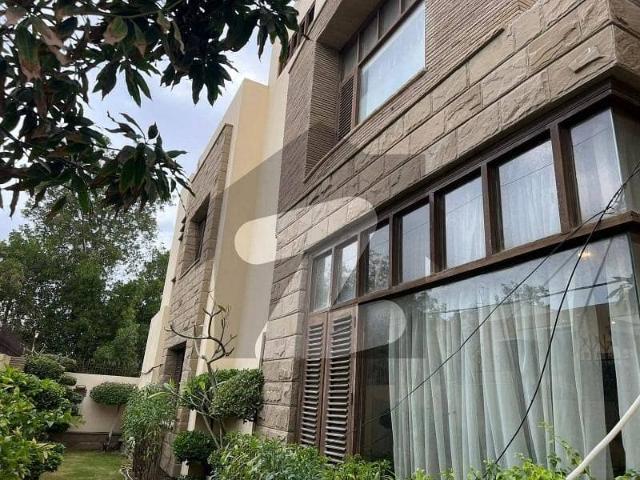 500 Yards Slightly Used Bungalow For Sale