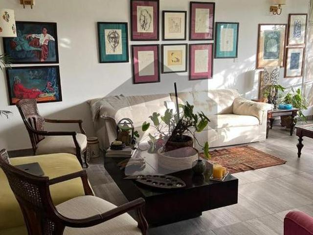 500 Yards Well Maintained Two Unit Bungalow For Sale In DHA Phase 6