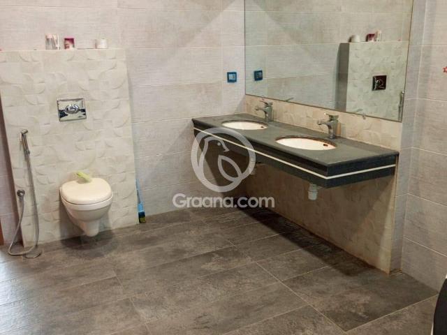 500 Yd² House for Rent