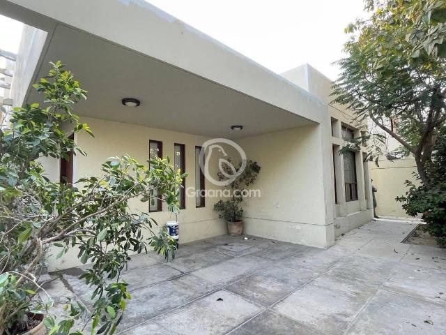 500 Yd² House for Rent