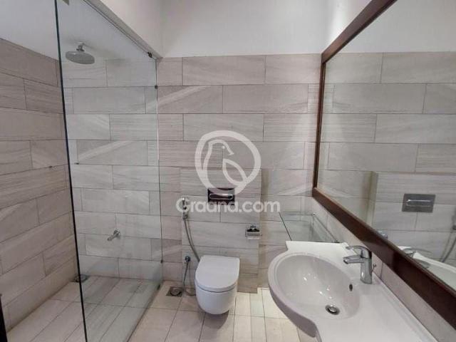500 Yd² House for Rent