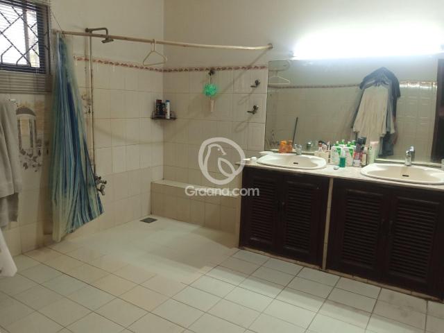 500 Yd² House for Sale
