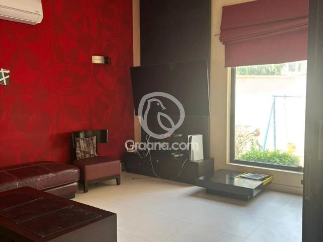 500 Yd² House for Sale