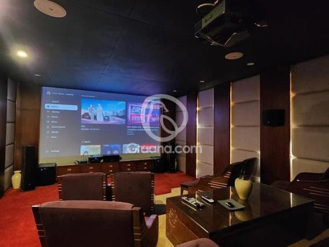 500 Yd² House for Sale