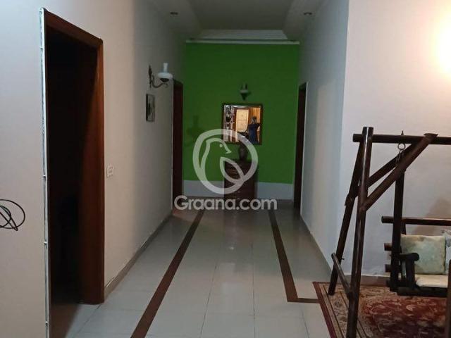 500 Yd² House for Sale