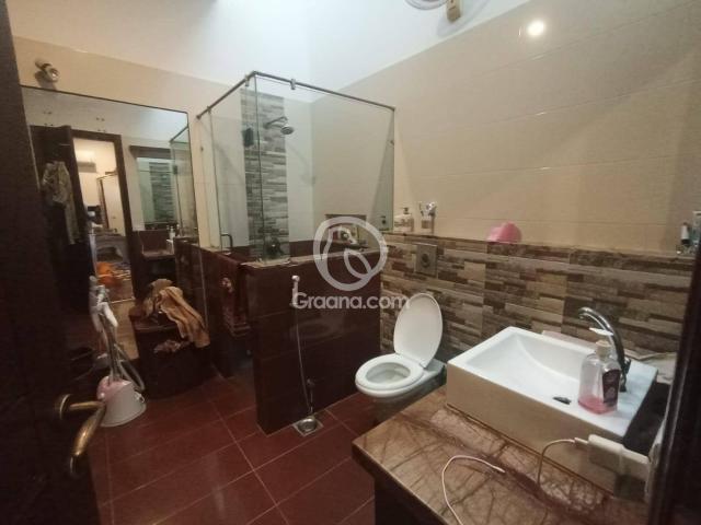 500 Yd² House for Sale
