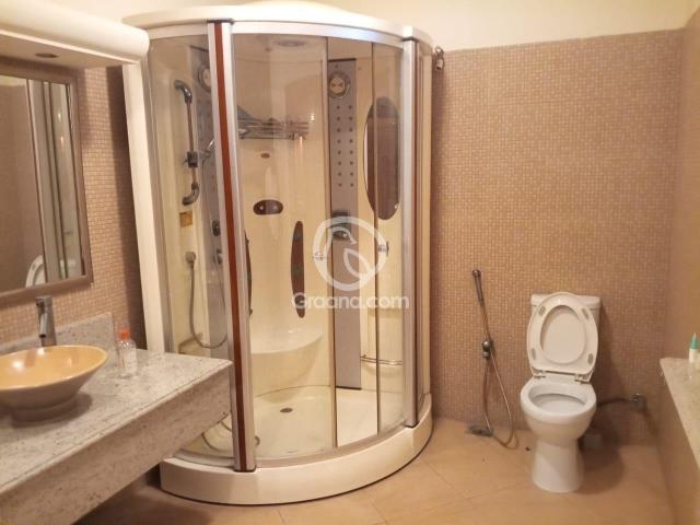 500 Yd² House for Sale