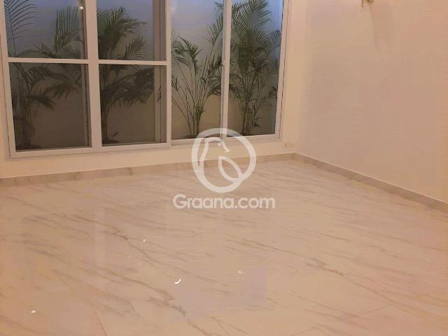500 Yd² House for Sale