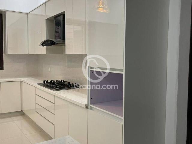 500 Yd² House for Sale