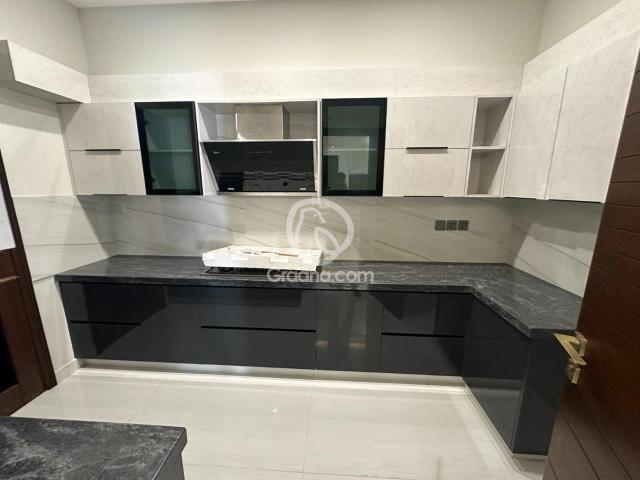 500 Yd² House for Sale