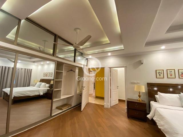 500 Yd² Lower portion for Rent