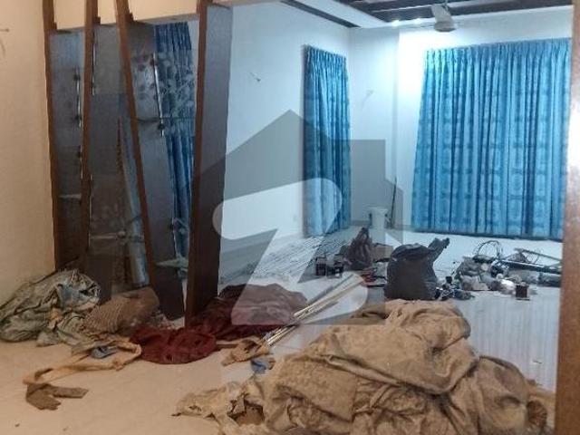 500 Yrd Bungalow For Rent Khayaban e Qasim