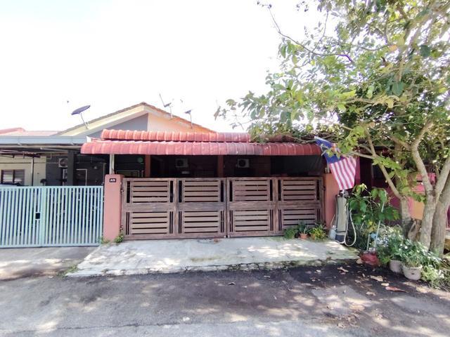 350m DARI SURAU TERES 1 TINGKAT TAMAN KEMUNING BANTING