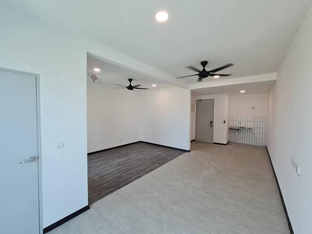 500sf Sensasi Utropolis studio Batu Kawan