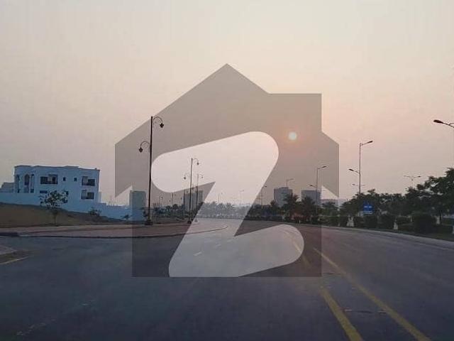 500sq yd Plot FOR SALE, at Main Jinnah Avenue, Facing ALI VILLA and Theme Park at Bahria Town Karachi Prime Location