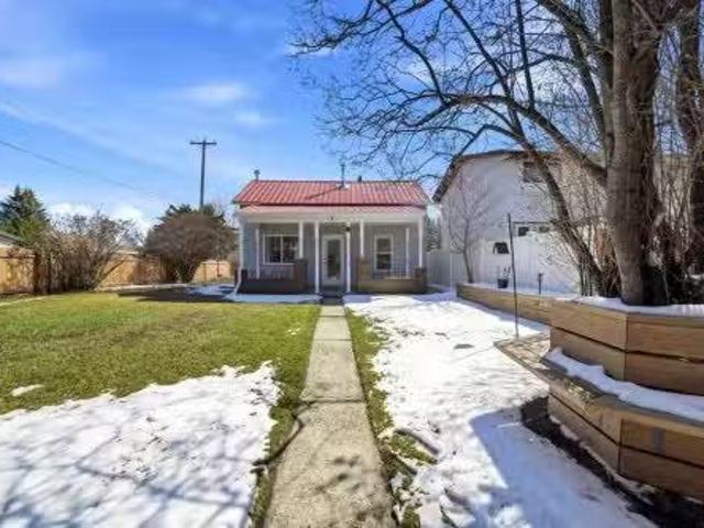 5019 58 Street, Lacombe, AB, T4L 1K7 house for sale Listing.