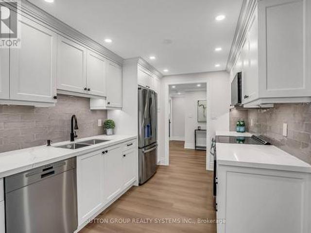 501 2 Marine Drive, Oakville, ON, L6L 5V2 condo for sale | Listing ID W13075 | Royal LePage