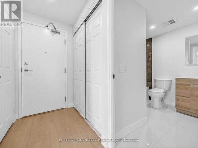 501 7 Bishop Avenue, Toronto, ON, M2M 4J4 condo for sale | Listing ID C13686 | Royal LePage