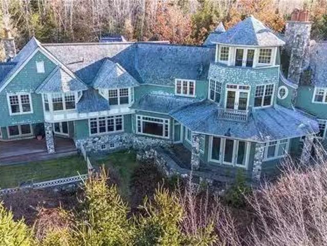 501 Kennebecasis Drive, Saint John, NB, E2K 5K9 Luxury House.