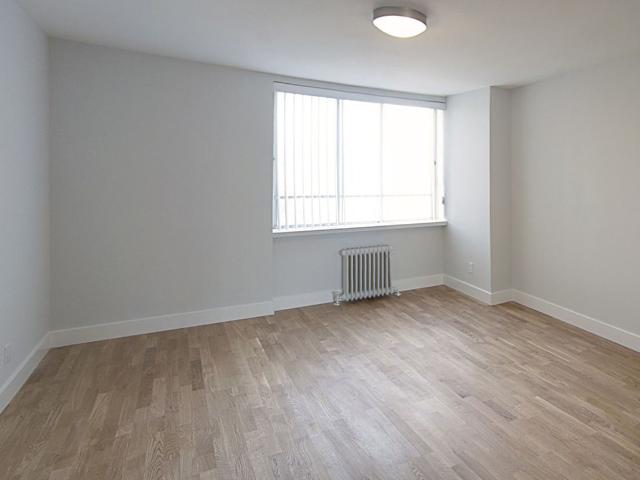 501 Kingston Road 3 Bedroom Apartment for Rent at 501 Kingston Rd, Toronto, ON M4L 1V7 The Beaches