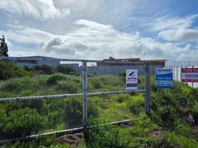 501 m² Land available in Perlemoenbaai