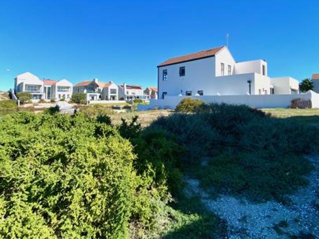 501 m² Land available in Port Owen