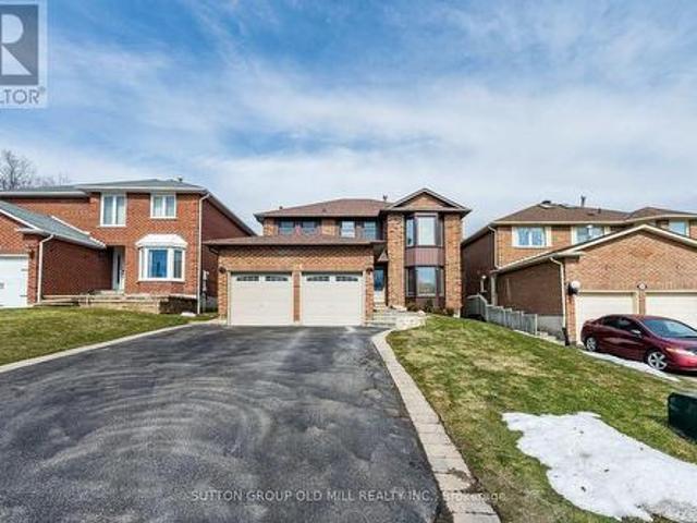 501 Sundown Crescent, Pickering, ON, L1V 6A7 house for sale | Listing ID E13420 | Royal LePage