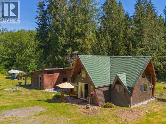 5029 Paxton Road, Texada Island, BC, V0N 3K0 house for sale | Listing ID 19892 | Royal LePage