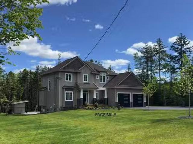 5029 233 Orchid Court, Middle Sackville, NS, B4E 0X2 Luxury.
