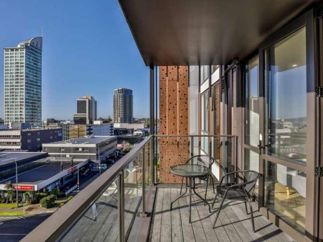 502/10 Auburn Street, Takapuna, North Shore City