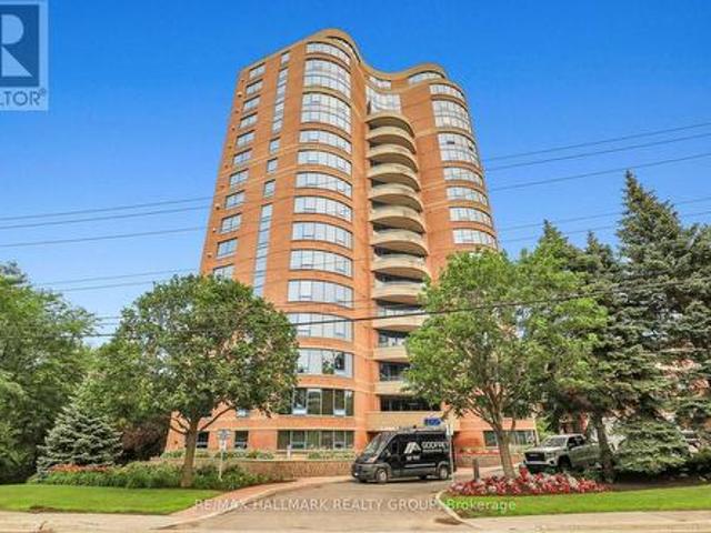 502 3 Carling Avenue, Ottawa, ON, K2H 5A6 condo for sale | Listing ID X13572 | Royal LePage