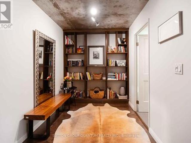502 1 King Street W, Toronto, ON, M6K 3M8 condo for sale | Listing ID C13443 | Royal LePage