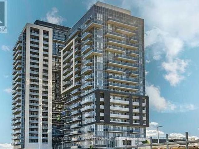 502 2093 Fairview Street, Burlington, ON, L7R 0E6 condo for sale | Listing ID W12122 | Royal LePage