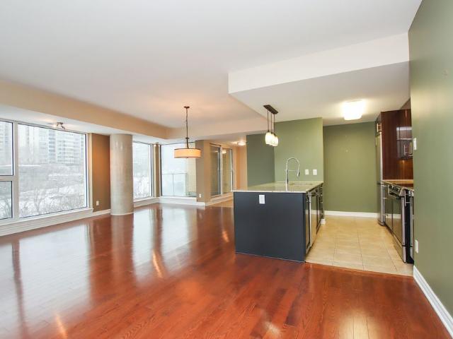 502 250 Lett Street Move in Ready!
