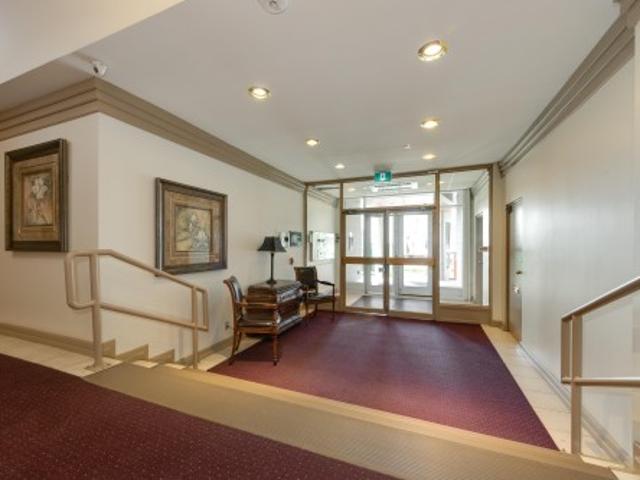 502 9835 St Nw, Edmonton, AB, T5K 1N4 condo for sale | Listing ID E4501 | Royal LePage