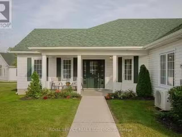 503 300 Croft Street, Port Hope, ON, L1A 0E1 townhouse for.