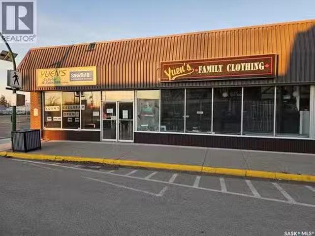 503 Main Street, Humboldt, SK, S0K 2A0 commercial for lease.