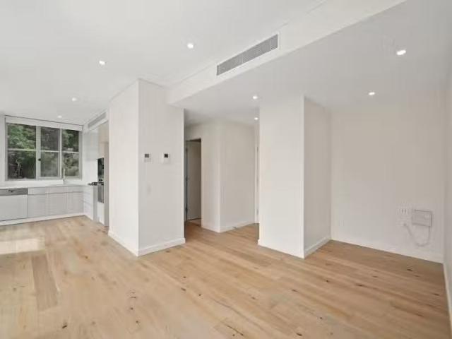 504/72 74 Donnison Street, West Gosford Apartment for rent Li.