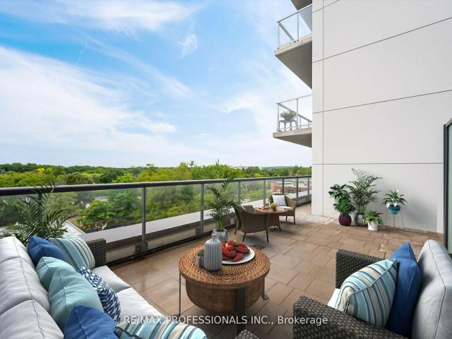 504 185 Deerfield Road, Newmarket | For Sale @ $675,000 | Condos. Ca