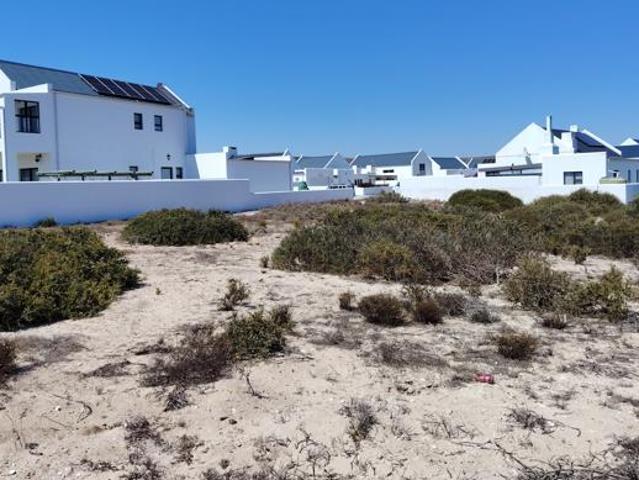 504 m² Land available in Britannia Bay