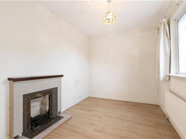 504 Pearse Villas, Sallynoggin, Co. Dublin Lisney Sotheby's International Realty Dalkey 4854 MyHome. Ie Residential