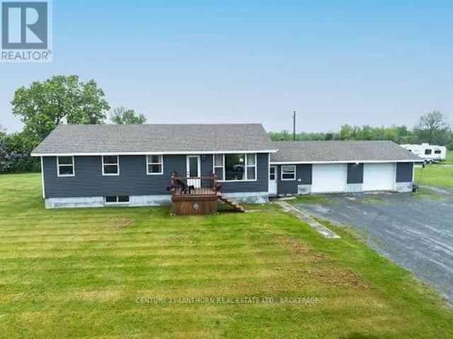 5054 Colebrook Road, Frontenac South, ON, K0H 1V0 farm for sale | Listing ID X12242 | Royal LePage