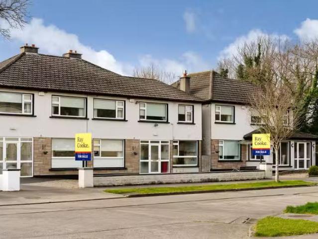 50/51/51A Cappaghmore, Clondalkin, Dublin 22 is for sale